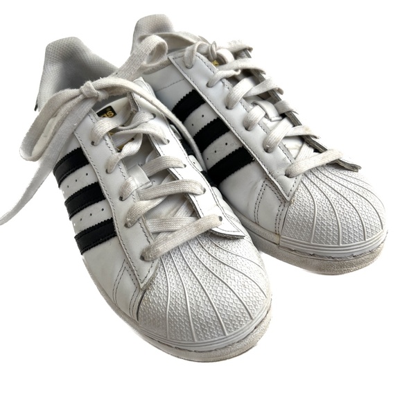 Adidas Superstar Sneakers White w.Navy Blue Stripes Womens Runners Size 6 1/2 - Picture 2 of 10